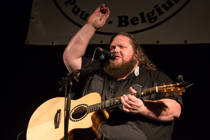 Matt Andersen (CAN) @ Duvelblues, picture 9, photographed by Marc Verdonck - FrontView Magazine