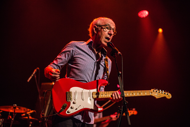 Raymond van het Groenewoud 40 jaar meisjes @ Het Depot, picture 1, photographed by Raf Degeest - FrontView Magazine