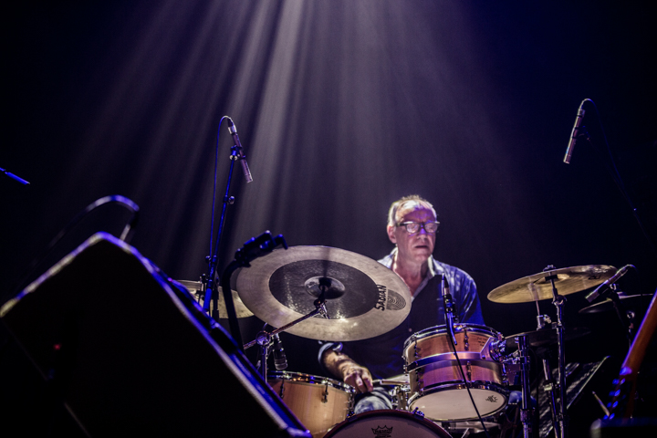 Raymond van het Groenewoud 40 jaar meisjes @ Het Depot, picture 3, photographed by Raf Degeest - FrontView Magazine
