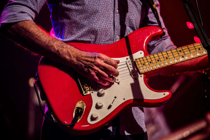 Raymond van het Groenewoud 40 jaar meisjes @ Het Depot, picture 7, photographed by Raf Degeest - FrontView Magazine