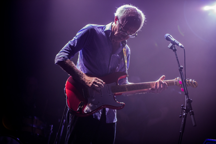 Raymond van het Groenewoud 40 jaar meisjes @ Het Depot, picture 18, photographed by Raf Degeest - FrontView Magazine