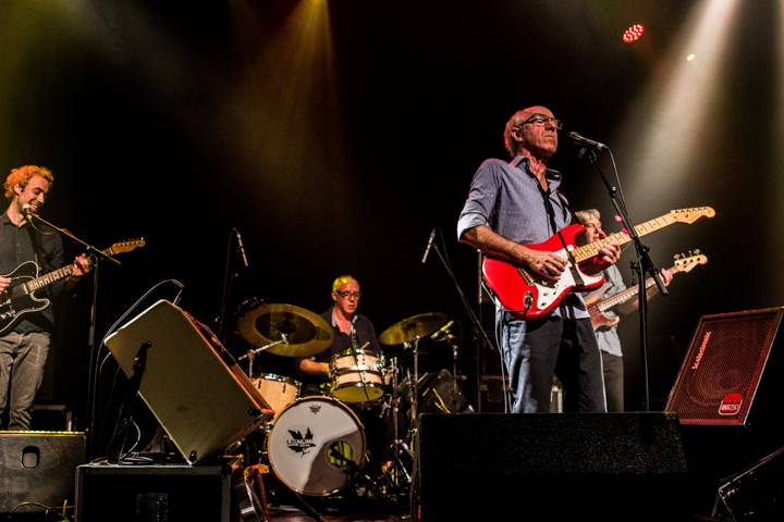 Raymond van het Groenewoud 40 jaar meisjes @ Het Depot, picture 19, photographed by Raf Degeest - FrontView Magazine