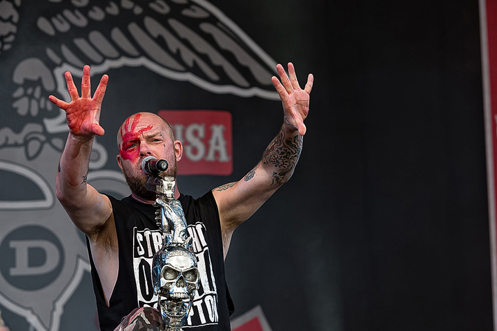 Five Finger Death Punch @ Rock Am Ring 2017, foto 1, foto's door Edwin Houdevelt - FrontView Magazine