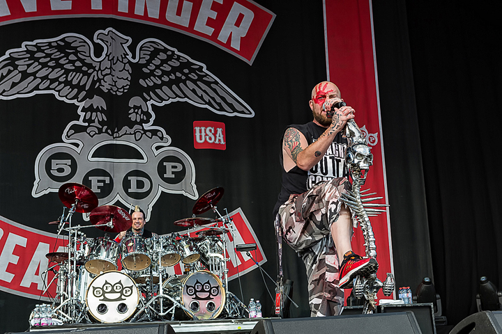 Five Finger Death Punch @ Rock Am Ring 2017, foto 3, foto's door Edwin Houdevelt - FrontView Magazine