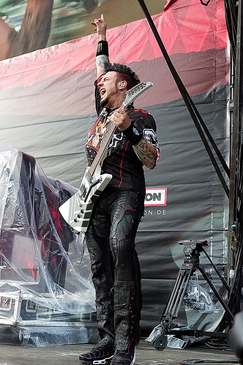 Five Finger Death Punch @ Rock Am Ring 2017, foto 4, foto's door Edwin Houdevelt - FrontView Magazine