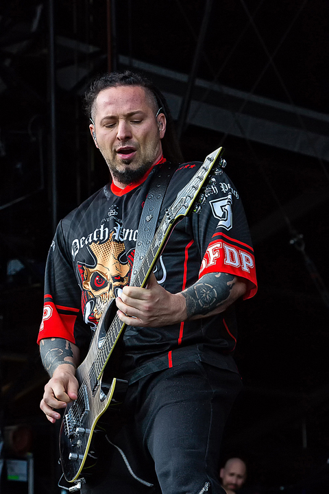 Five Finger Death Punch @ Rock Am Ring 2017, foto 22, foto's door Edwin Houdevelt - FrontView Magazine