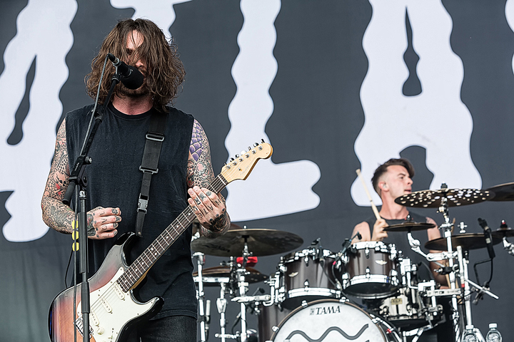 Lower Than Atlantis @ Rock Am Ring 2017, foto 12, foto's door Edwin Houdevelt - FrontView Magazine