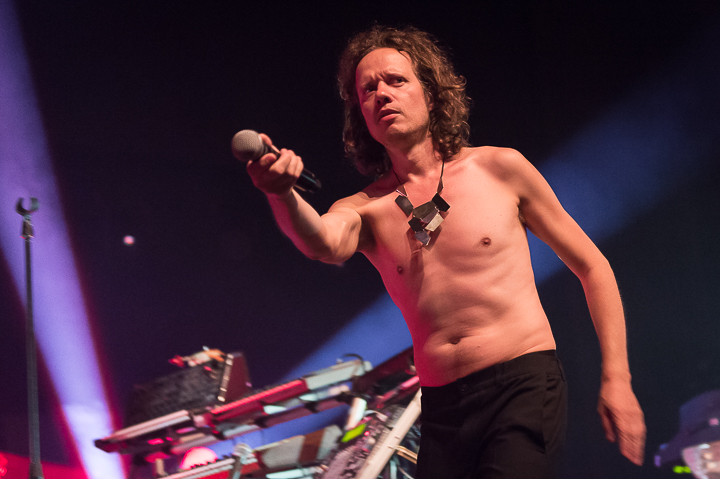 STIJN plays Prince @ Ancienne Belgique, picture 13, photographed by Jan van Hecke - FrontView Magazine