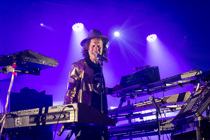 STIJN plays Prince @ Ancienne Belgique, picture 20, photographed by Jan van Hecke - FrontView Magazine