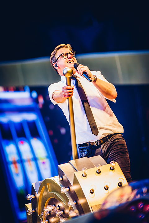 Guus Meeuwis - Groots met een zachte G @ Philips Stadion Eindhoven, foto 14, foto's door Elke Briers - FrontView Magazine