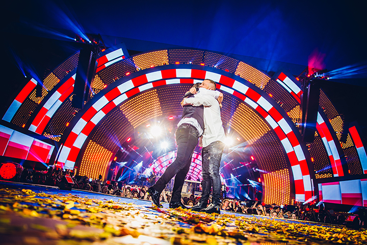 Guus Meeuwis - Groots met een zachte G @ Philips Stadion Eindhoven, foto 21, foto's door Elke Briers - FrontView Magazine