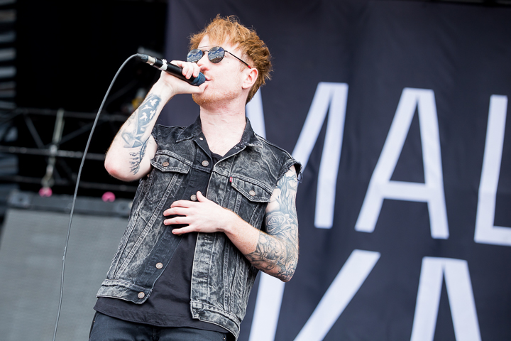 Mallory Knox @ Download Paris 2017, picture 1, photographed by Dorien Goetschalckx - FrontView Magazine