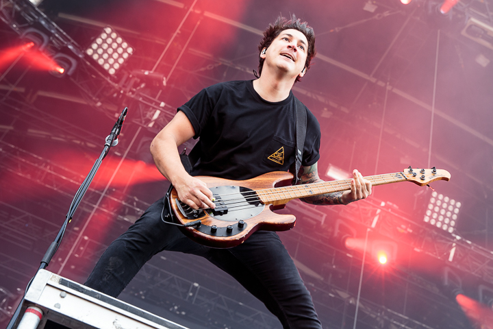 Pierce The Veil @ Download Paris 2017, picture 2, photographed by Dorien Goetschalckx - FrontView Magazine