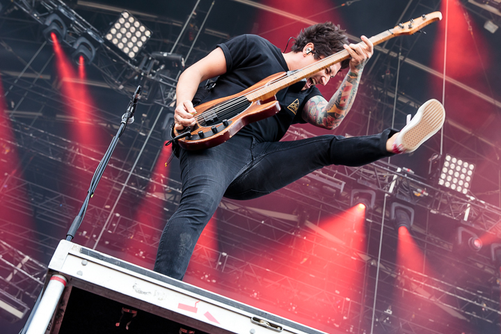 Pierce The Veil @ Download Paris 2017, picture 6, photographed by Dorien Goetschalckx - FrontView Magazine