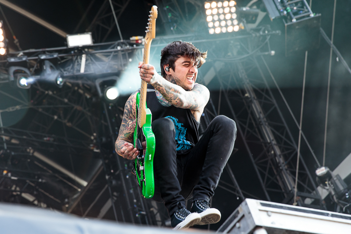 Pierce The Veil @ Download Paris 2017, picture 11, photographed by Dorien Goetschalckx - FrontView Magazine