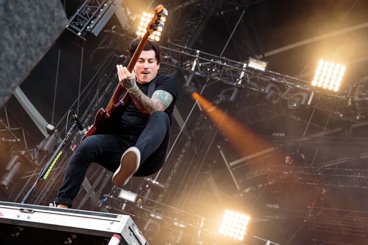 Pierce The Veil @ Download Paris 2017, picture 16, photographed by Dorien Goetschalckx - FrontView Magazine
