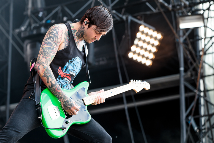 Pierce The Veil @ Download Paris 2017, picture 19, photographed by Dorien Goetschalckx - FrontView Magazine