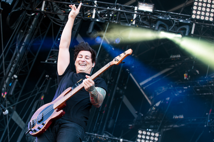Pierce The Veil @ Download Paris 2017, picture 21, photographed by Dorien Goetschalckx - FrontView Magazine