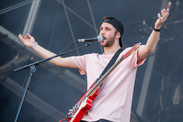 Black Foxxes @ Download Paris 2017, picture 8, photographed by Dorien Goetschalckx - FrontView Magazine