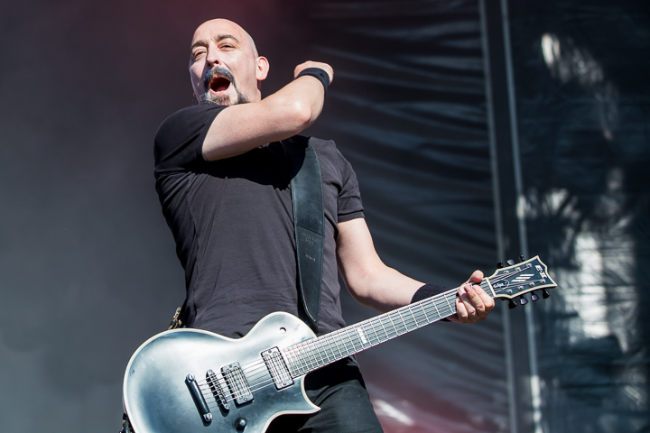 Paradise Lost @ Download Paris 2017, foto 9, foto's door Dorien Goetschalckx - FrontView Magazine