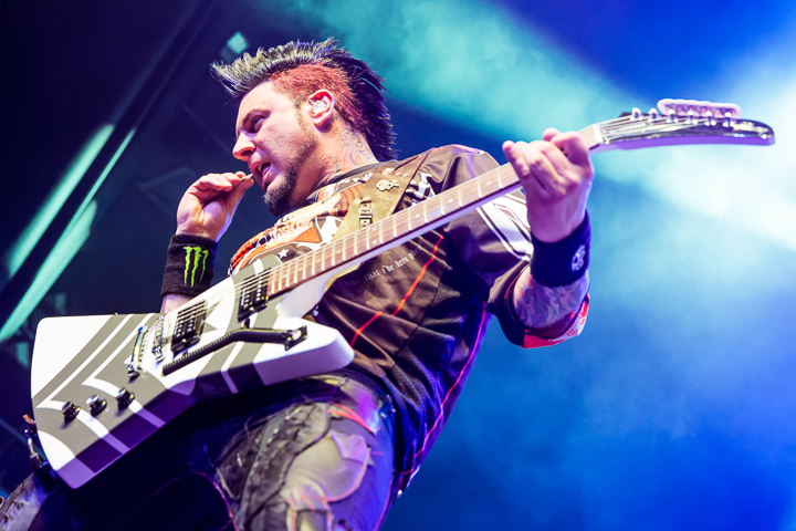 Five Finger Death Punch @ 013, picture 3, photographed by Dorien Goetschalckx - FrontView Magazine