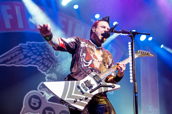 Five Finger Death Punch @ 013, picture 11, photographed by Dorien Goetschalckx - FrontView Magazine