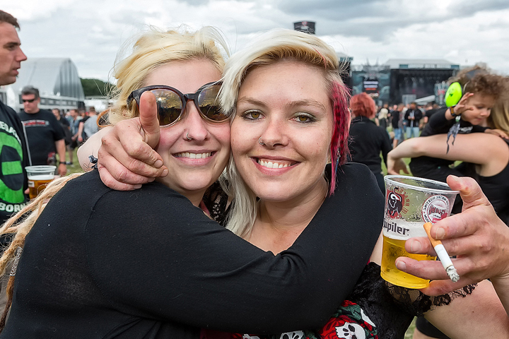Sfeer & Publiek @ Graspop 2017 (vrijdag), picture 30, photographed by Edwin Houdevelt - FrontView Magazine
