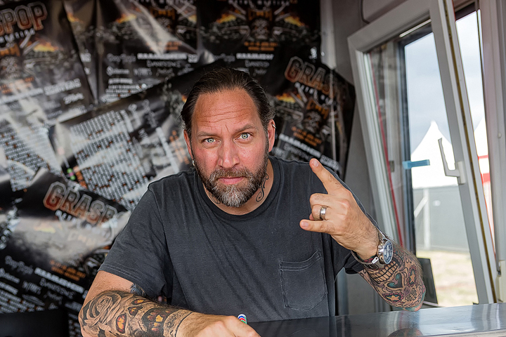 Sfeer & Publiek @ Graspop 2017 (zaterdag), picture 90, photographed by Edwin Houdevelt - FrontView Magazine