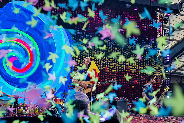 Coldplay @ Koning Boudewijnstadion Brussel, picture 4, photographed by dirk janssens - FrontView Magazine