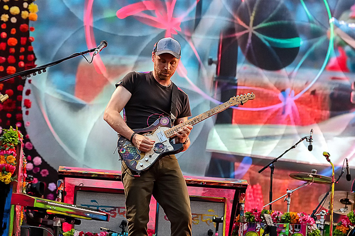 Coldplay @ Koning Boudewijnstadion Brussel, picture 8, photographed by dirk janssens - FrontView Magazine