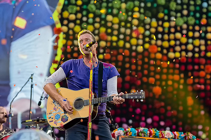 Coldplay @ Koning Boudewijnstadion Brussel, picture 22, photographed by dirk janssens - FrontView Magazine