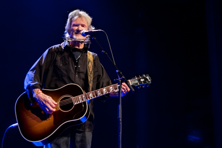 Kris Kristofferson @ De Roma, picture 7, photographed by Erwin Evrard - FrontView Magazine