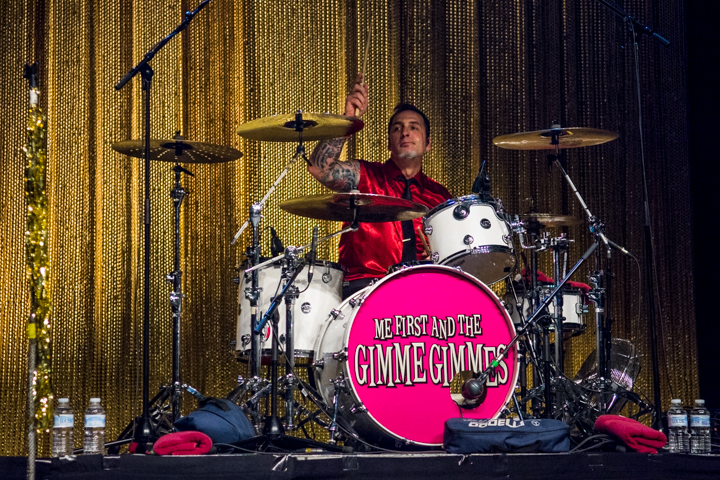 Me First and the Gimme Gimmes @ Ancienne Belgique, picture 5, photographed by Erwin Evrard - FrontView Magazine