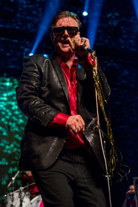 Me First and the Gimme Gimmes @ Ancienne Belgique, picture 38, photographed by Erwin Evrard - FrontView Magazine