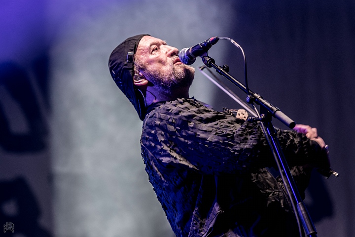 Gogol Bordello @ Genk on Stage, picture 12, photographed by Luc Luyten - FrontView Magazine