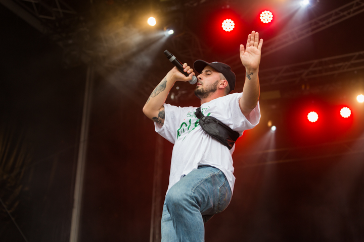 Zwangere Guy @ Genk On Stage @ GenkOnStage, picture 2, photographed by Kristof Hayen - FrontView Magazine