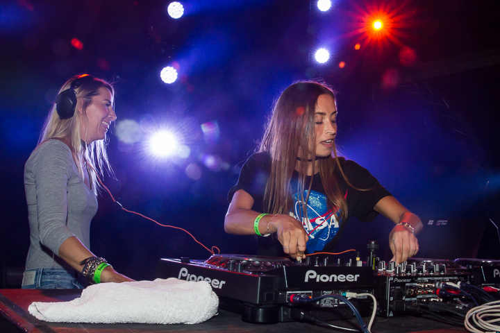 2Empress @ Kanaalfeesten, foto 4, foto's door Marc Verdonck - FrontView Magazine