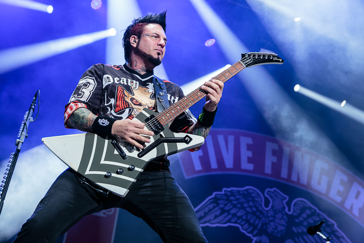 Five Finger Death Punch @ Copenhell 2017, foto 5, foto's door Dorien Goetschalckx - FrontView Magazine