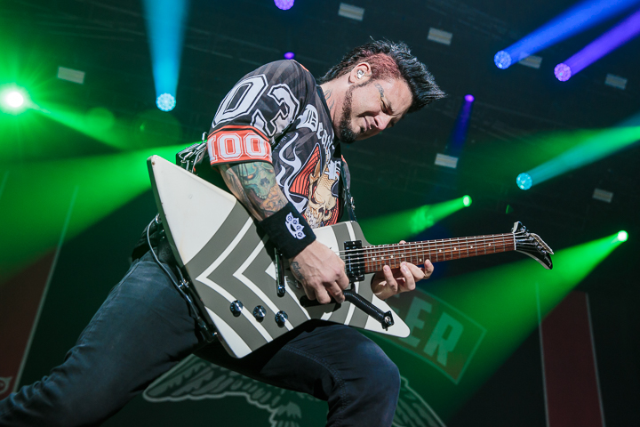 Five Finger Death Punch @ Copenhell 2017, foto 8, foto's door Dorien Goetschalckx - FrontView Magazine