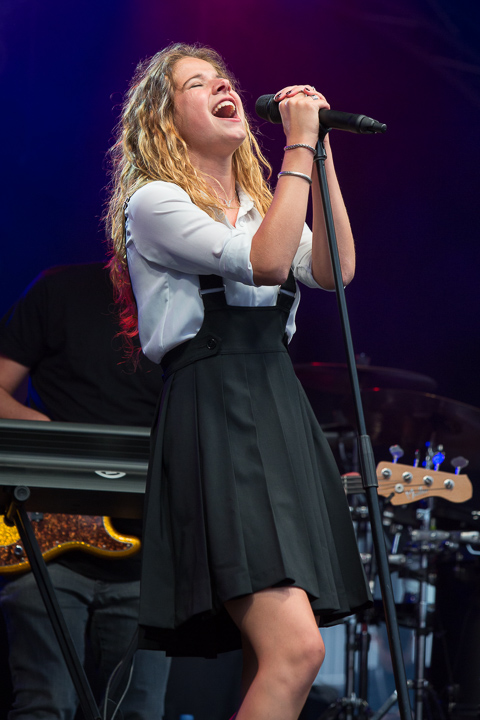 Laura Tesoro @ Kanaalfeesten, picture 10, photographed by Marc Verdonck - FrontView Magazine