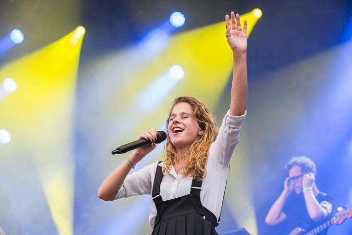 Laura Tesoro @ Kanaalfeesten, picture 23, photographed by Marc Verdonck - FrontView Magazine