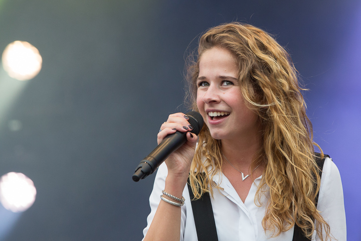 Laura Tesoro @ Kanaalfeesten, picture 28, photographed by Marc Verdonck - FrontView Magazine