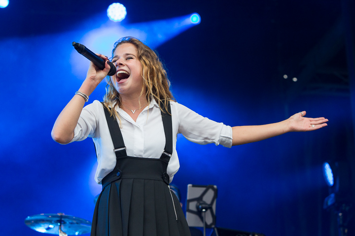 Laura Tesoro @ Kanaalfeesten, picture 47, photographed by Marc Verdonck - FrontView Magazine
