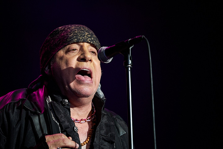 Little Steven and the Disciples of Soul @ De Roma, picture 7, photographed by James Van Roosbroeck - FrontView Magazine