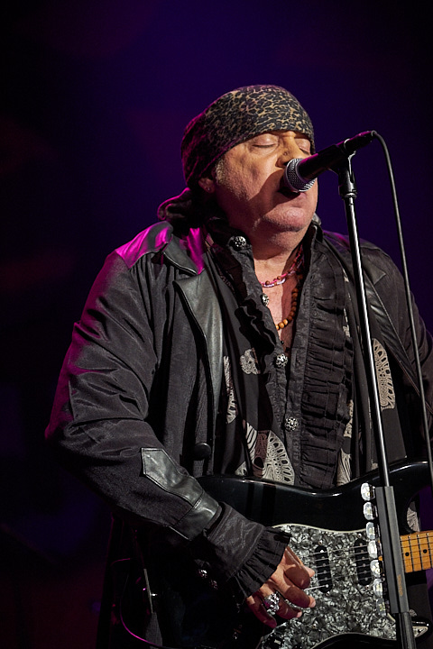 Little Steven and the Disciples of Soul @ De Roma, picture 8, photographed by James Van Roosbroeck - FrontView Magazine