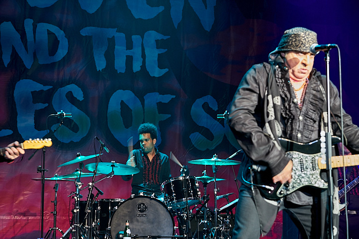 Little Steven and the Disciples of Soul @ De Roma, picture 37, photographed by James Van Roosbroeck - FrontView Magazine