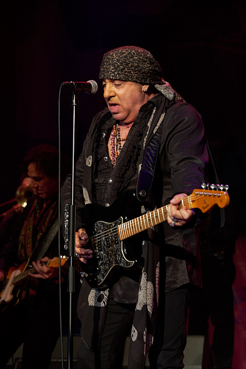 Little Steven and the Disciples of Soul @ De Roma, picture 42, photographed by James Van Roosbroeck - FrontView Magazine