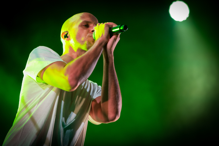 Milow @ Genk on Stage, foto 9, foto's door Kristof Hayen - FrontView Magazine