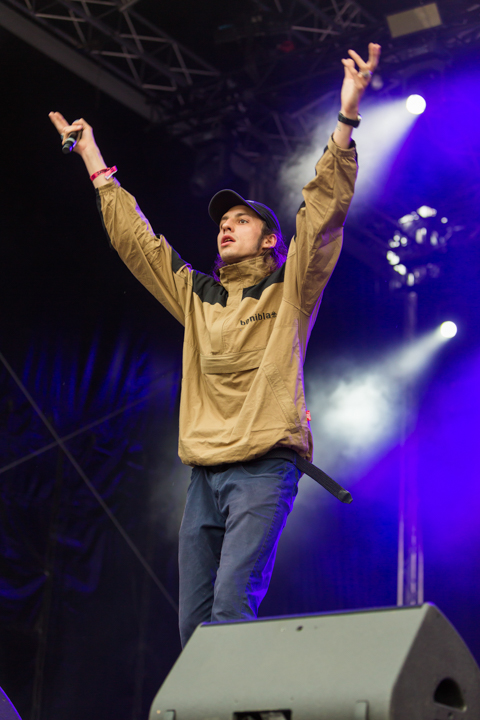 Romeo Elvis @ Genk On Stage @ GenkOnStage, picture 2, photographed by Kristof Hayen - FrontView Magazine