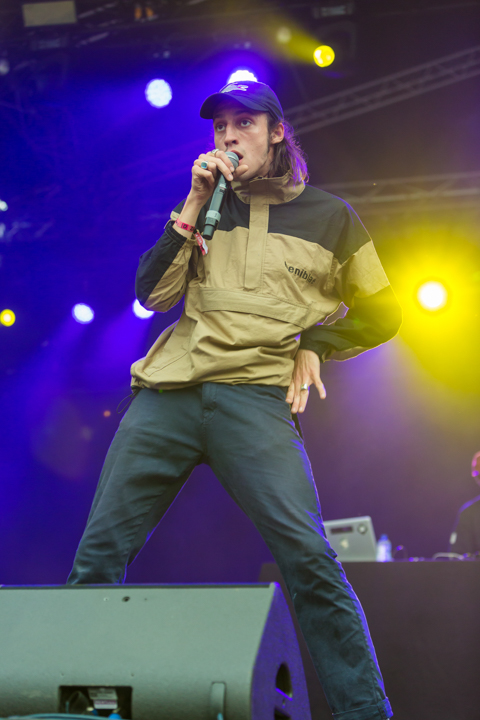 Romeo Elvis @ Genk On Stage @ GenkOnStage, picture 4, photographed by Kristof Hayen - FrontView Magazine
